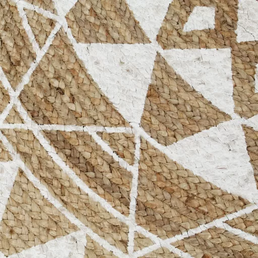 Kézzel font jutaszőnyeg fehér mintával 120 cm
