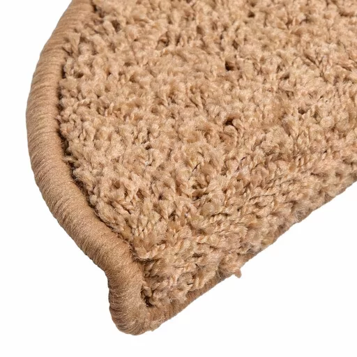 15 db bézs színű, félkör alakú lépcsőszőnyeg 56 x 17 x 3 cm