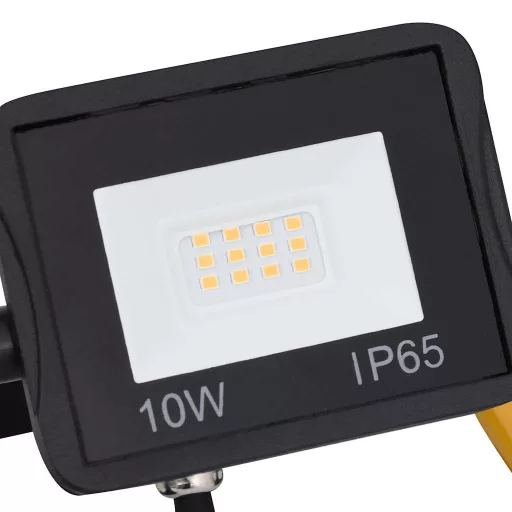 LED-es reflektor fogantyúval 10 W