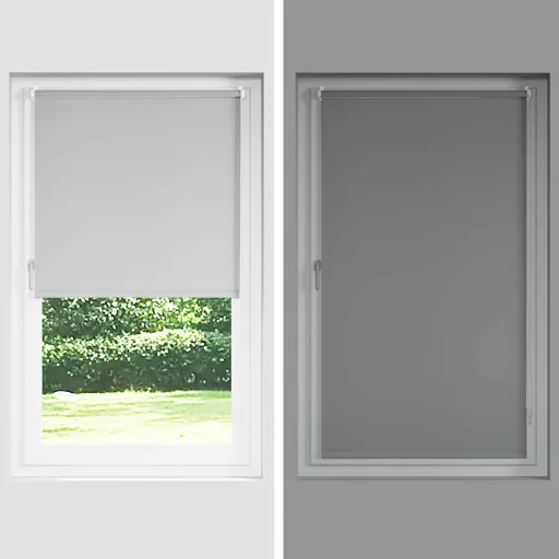 Sötétítő roló 84,4 x 230 cm, szövetszélesség 80 cm, fehér