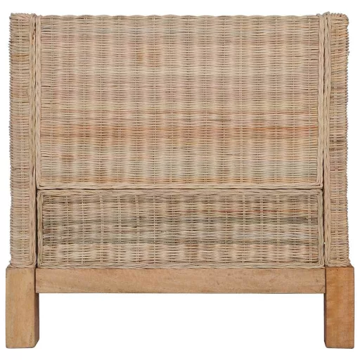 Természetes rattanfotel párnákkal