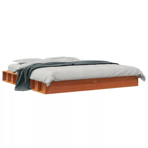 Viaszbarna tömör fenyőfa ágy matrac nélkül 200 x 200 cm