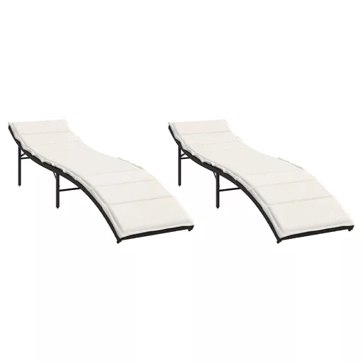2 db fekete polyrattan napozóágy párnával