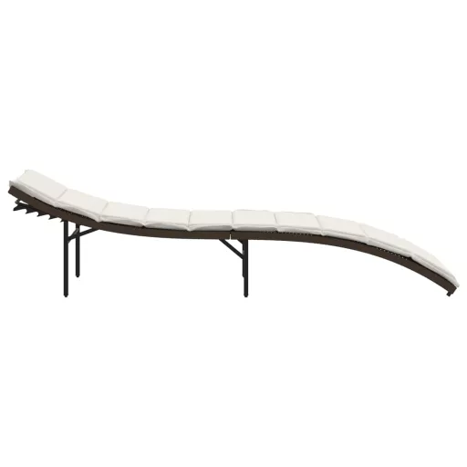 2 db barna polyrattan napozóágy párnával