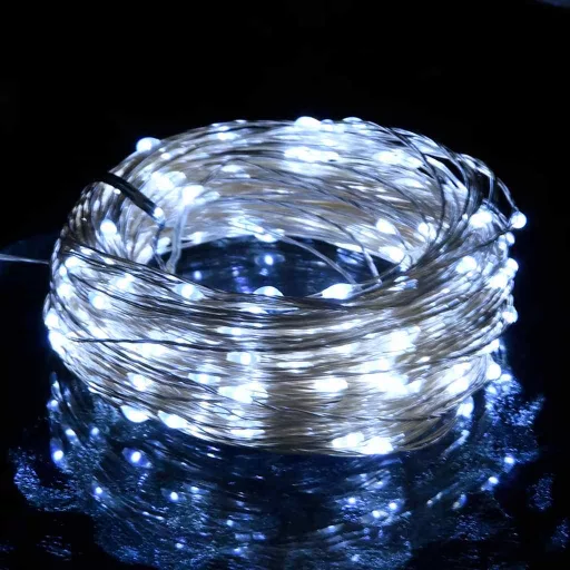Hideg fehér fényű LED-szalag 300 LED-el 30 m