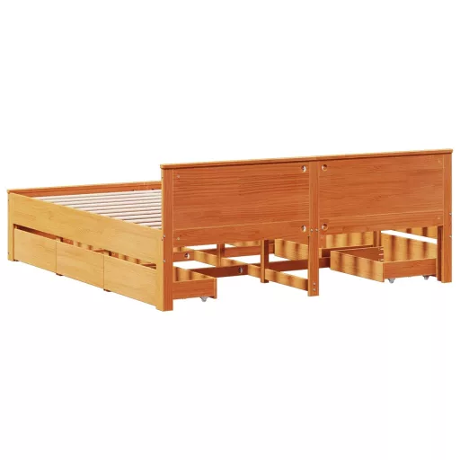 Barna tömör fenyőfa ágy matrac nélkül fejtámlával 200 x 200 cm