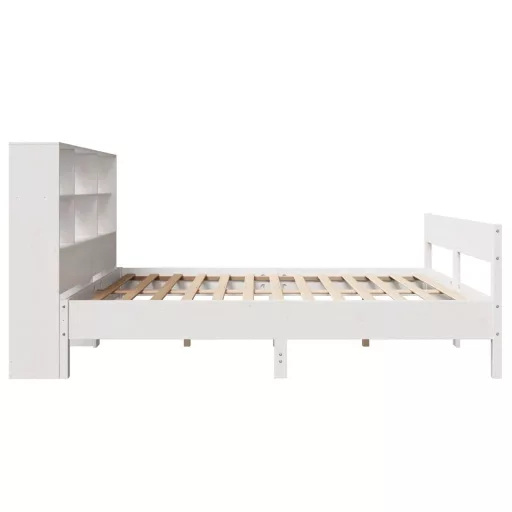 Fehér tömör fenyőfa könyvespolcos ágy matrac nélkül 140x200 cm