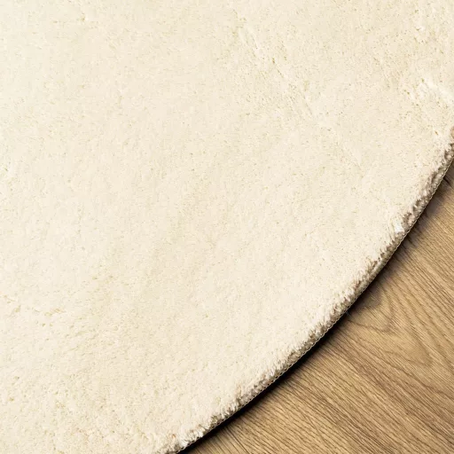HUARTE krémszínű rövid szálú puha és mosható szőnyeg Ø 120 cm