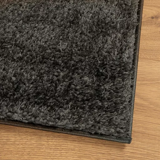 ISTAN antracitszürke hosszú szálú fényes szőnyeg 100 x 200 cm
