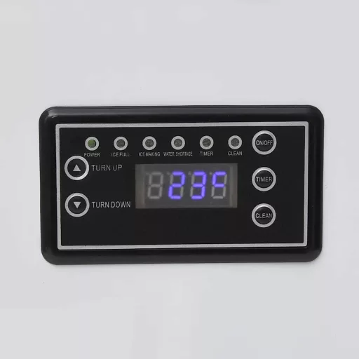 Fekete jégkockakészítő 45 kg / 24 óra