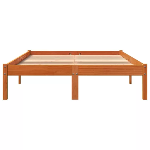 Viaszbarna tömör fenyőfa ágy matrac nélkül 135 x 190 cm