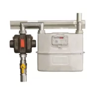   PEO T21H szabályzó és mérőállomás, védőszekrénnyel, fali, ki:tetőlapon, 1” hegeszt.