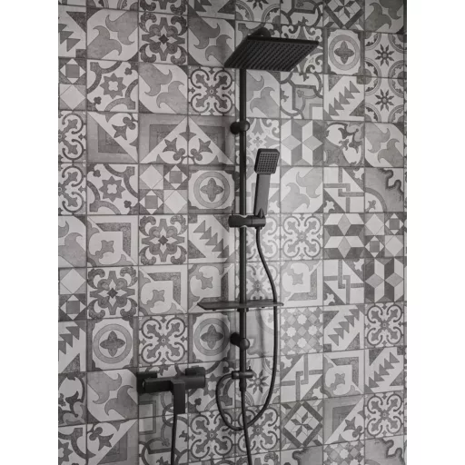 Viva ZEN NERO - MATT FEKETE - Zuhanyrendszer szögletes - fejzuhany, zuhanyfej, gégecső - 20 x 20cm