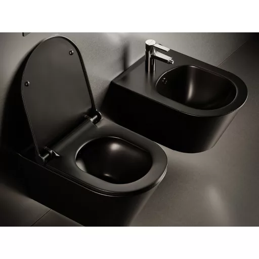 CeraStyle IBIZA fali WC - MATT FEKETE - BEÉPÍTETT bidé funkcióval - perem nélküli
